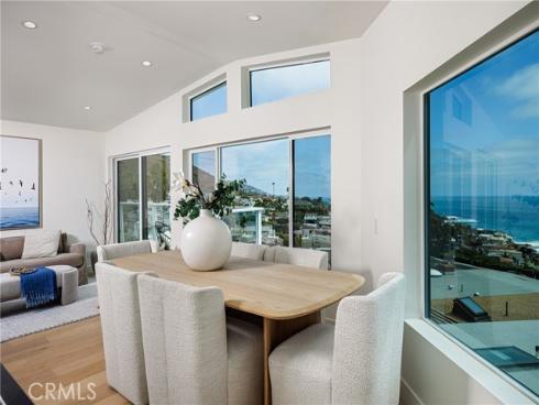 251  Highland  , Laguna Beach, CA