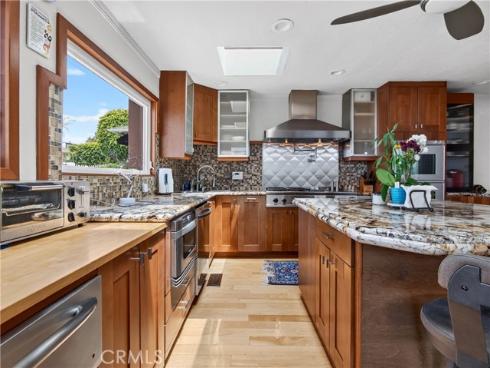 1080  Noria  , Laguna Beach, CA