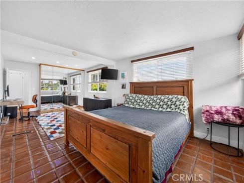 1080  Noria  , Laguna Beach, CA