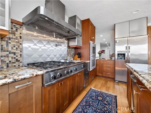 1080  Noria  , Laguna Beach, CA