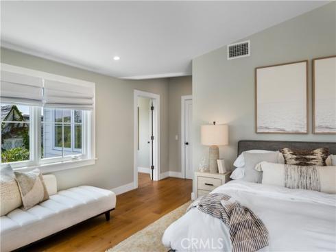 472  Holly   Street, Laguna Beach, CA