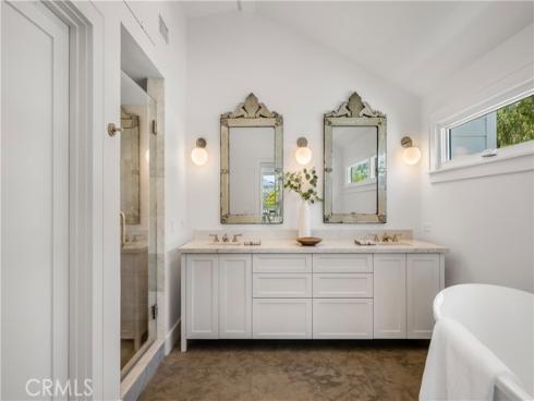 472  Holly   Street, Laguna Beach, CA