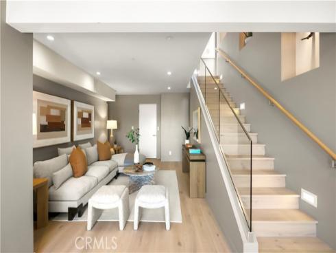 964  Van Dyke  , Laguna Beach, CA