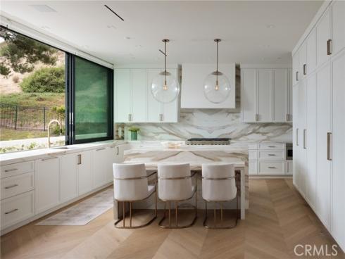 2595 Altamar , Laguna Beach, CA