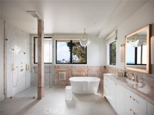 2595 Altamar , Laguna Beach, CA