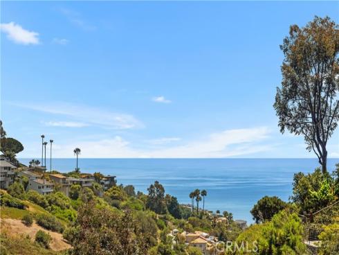 2365  Hillview Drive  , Laguna Beach, CA