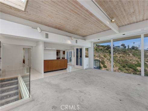 2365  Hillview Drive  , Laguna Beach, CA