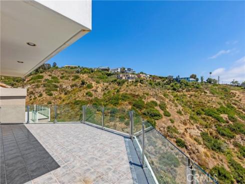 2365  Hillview Drive  , Laguna Beach, CA