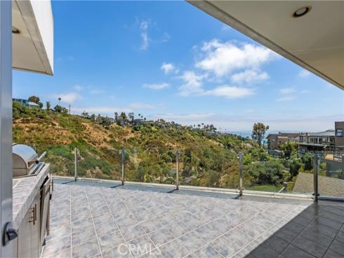 2365  Hillview Drive  , Laguna Beach, CA