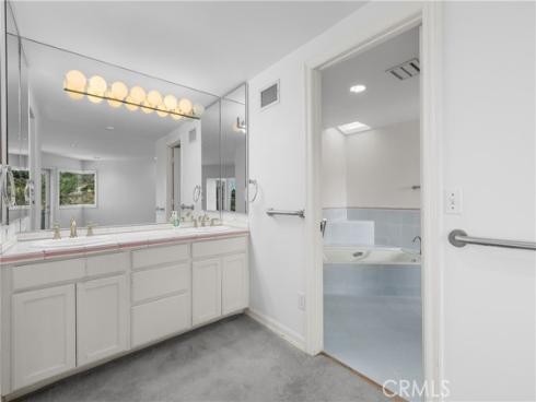 2365  Hillview Drive  , Laguna Beach, CA