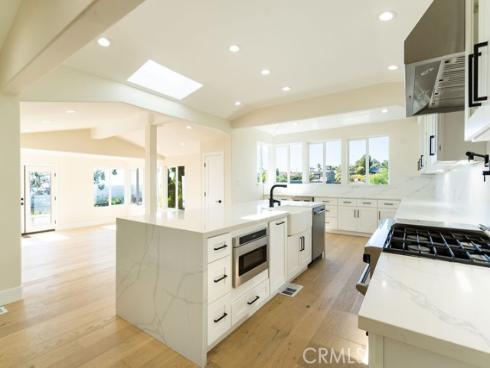 2850  Zell   Drive, Laguna Beach, CA
