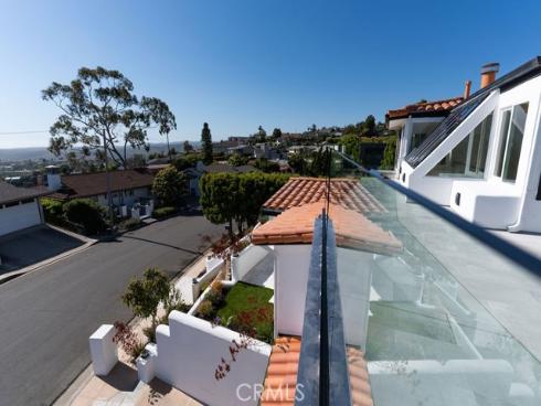 2850  Zell   Drive, Laguna Beach, CA
