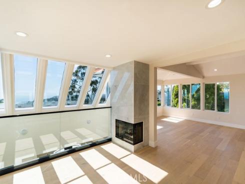 2850  Zell   Drive, Laguna Beach, CA