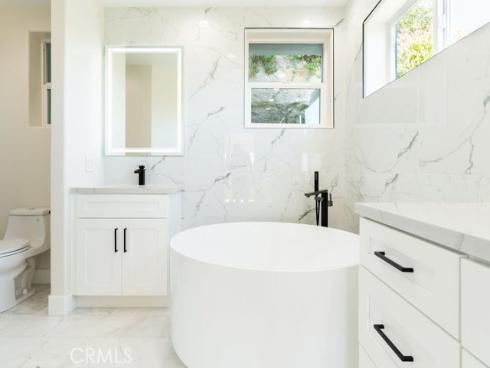 2850  Zell   Drive, Laguna Beach, CA