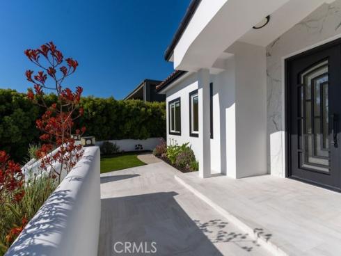 2850  Zell   Drive, Laguna Beach, CA