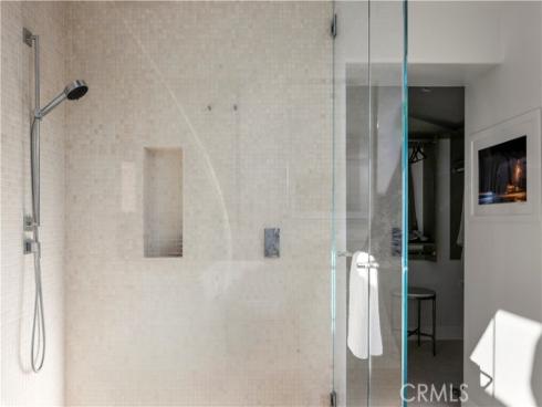 52 N Portola  , Laguna Beach, CA