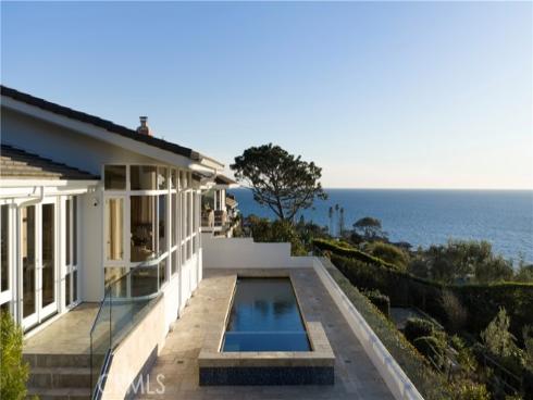 52 N Portola  , Laguna Beach, CA
