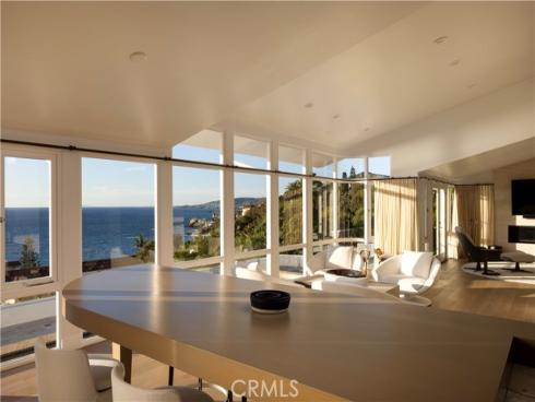 52 N Portola  , Laguna Beach, CA