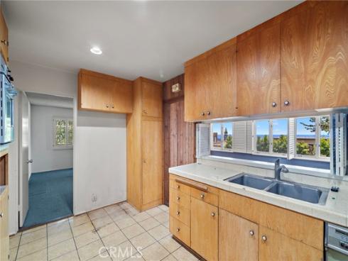 459  Hilledge   Drive, Laguna Beach, CA