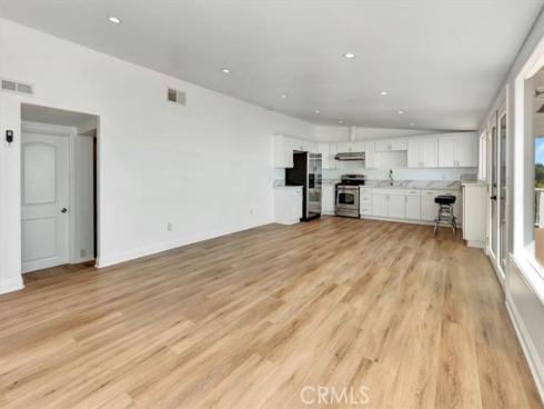 32122  Coast  , Laguna Beach, CA