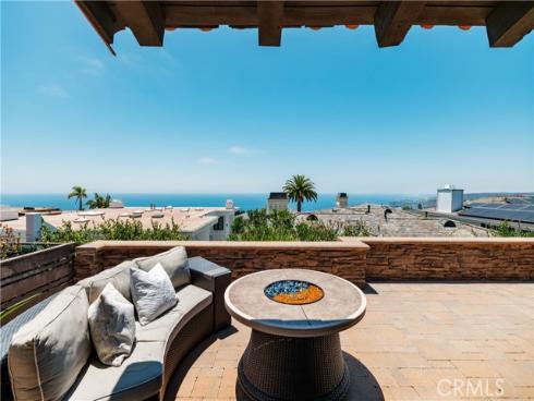 758 Barracuda Way , Laguna Beach, CA