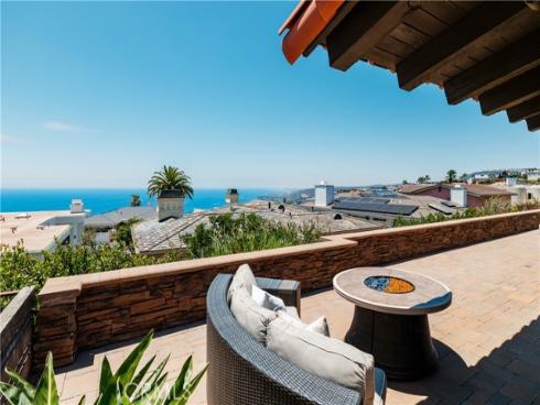 758 Barracuda Way , Laguna Beach, CA