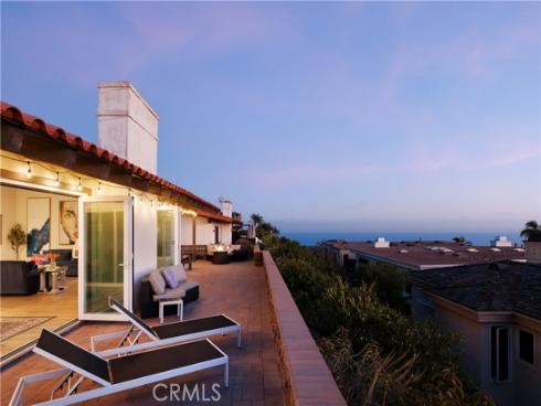 758 Barracuda Way , Laguna Beach, CA