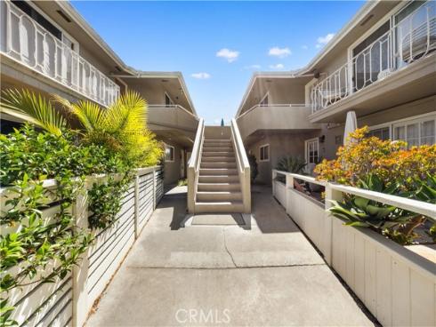 21662  Ocean Vista  D  Drive, Laguna Beach, CA