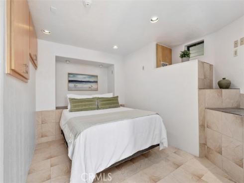 664  Mystic View  , Laguna Beach, CA