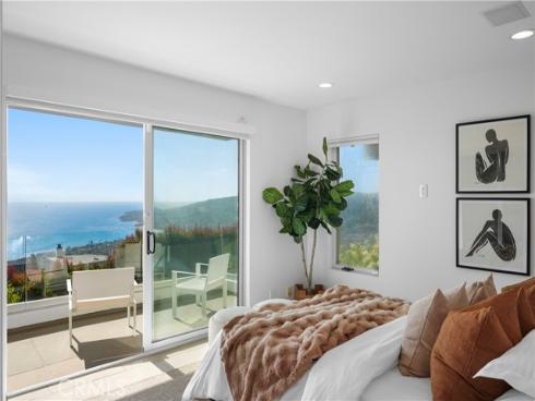 1119  Katella   Street, Laguna Beach, CA