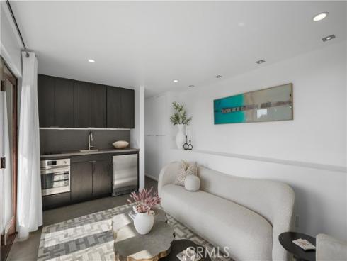 1119  Katella   Street, Laguna Beach, CA