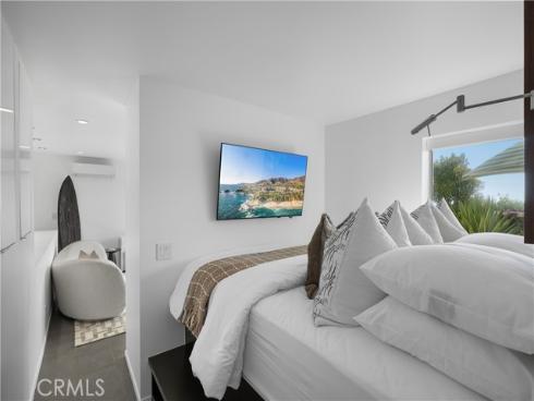 1119  Katella   Street, Laguna Beach, CA