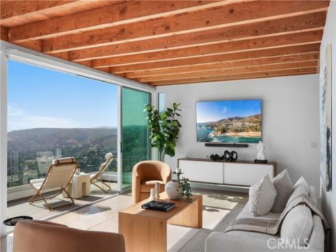 1119  Katella   Street, Laguna Beach, CA