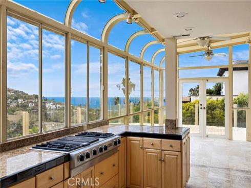 1337 Terrace Way, Laguna Beach, CA