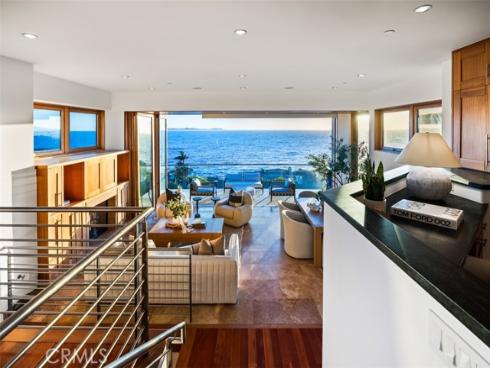 2615  Victoria  , Laguna Beach, CA