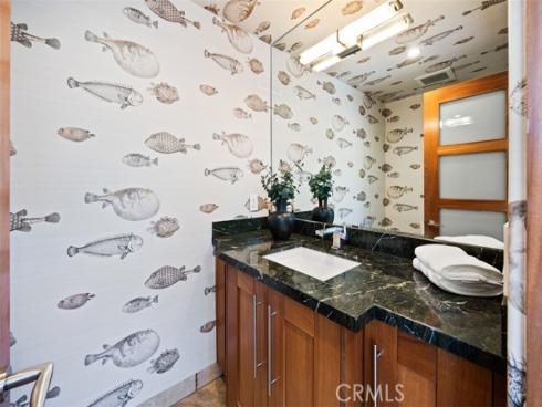2615  Victoria  , Laguna Beach, CA