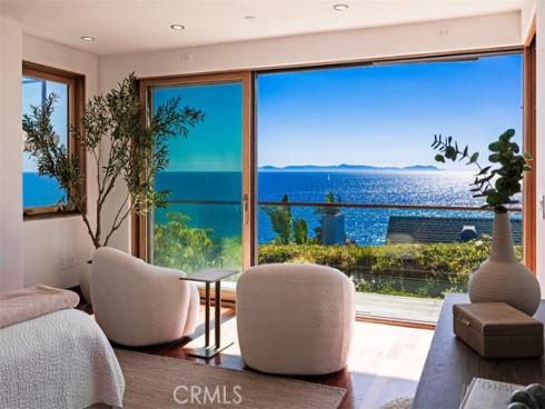 2615  Victoria  , Laguna Beach, CA