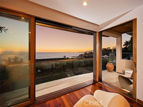 2615  Victoria  , Laguna Beach, CA
