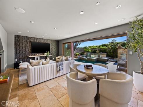 2615  Victoria  , Laguna Beach, CA