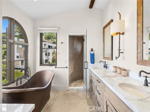 2100  Crestview   Drive, Laguna Beach, CA