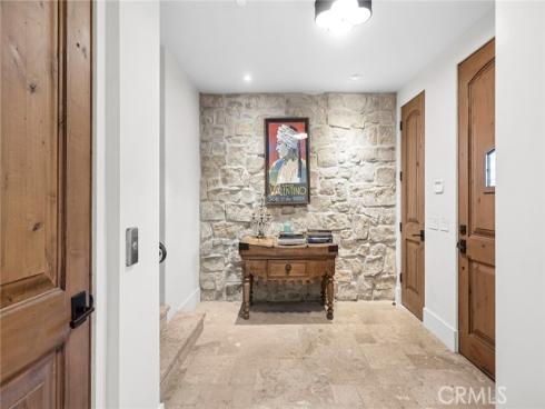 2100  Crestview   Drive, Laguna Beach, CA