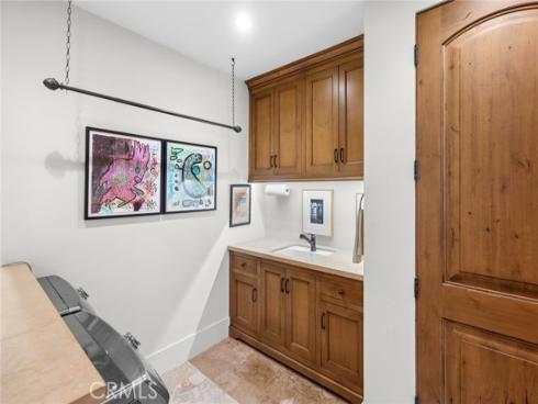 2100  Crestview   Drive, Laguna Beach, CA