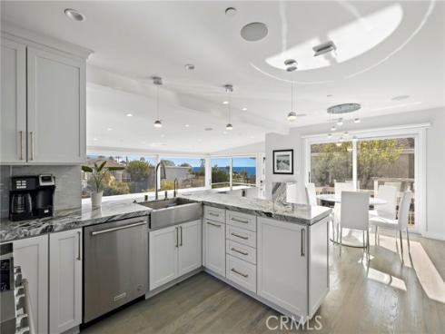 166 Fairview , Laguna Beach, CA