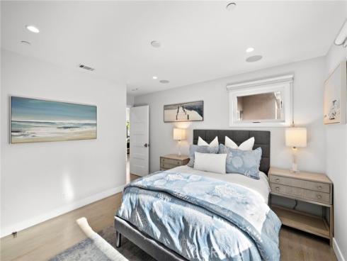 166 Fairview , Laguna Beach, CA