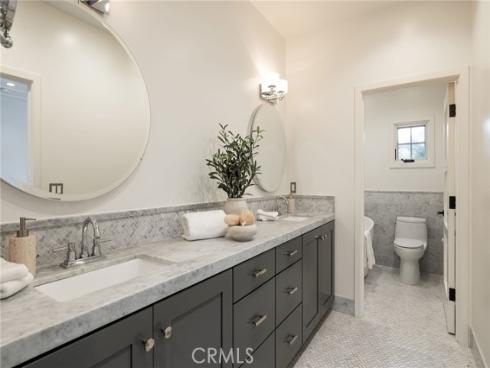 461  Linden   Street, Laguna Beach, CA