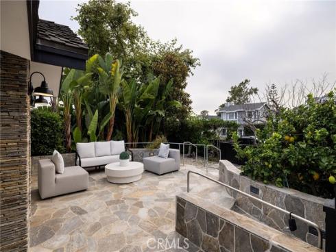 461  Linden   Street, Laguna Beach, CA
