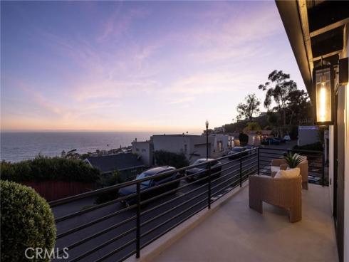 2936  Alexander   Road, Laguna Beach, CA
