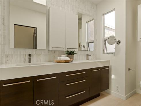 928  Quivera   Street, Laguna Beach, CA