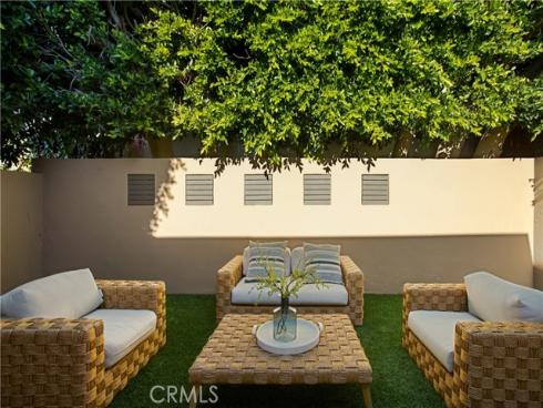 928  Quivera   Street, Laguna Beach, CA