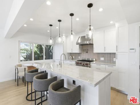 2442 S Coast Highway  3 , Laguna Beach, CA
